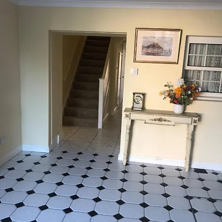 Spacious Countryside Maisonette